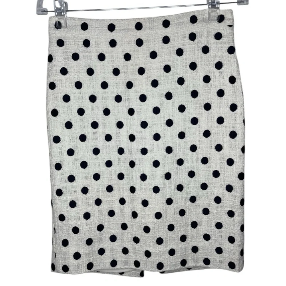 J Crew Polk a Dot Pencil Skirt Zipper Closure Business Casual Size 0 Petite